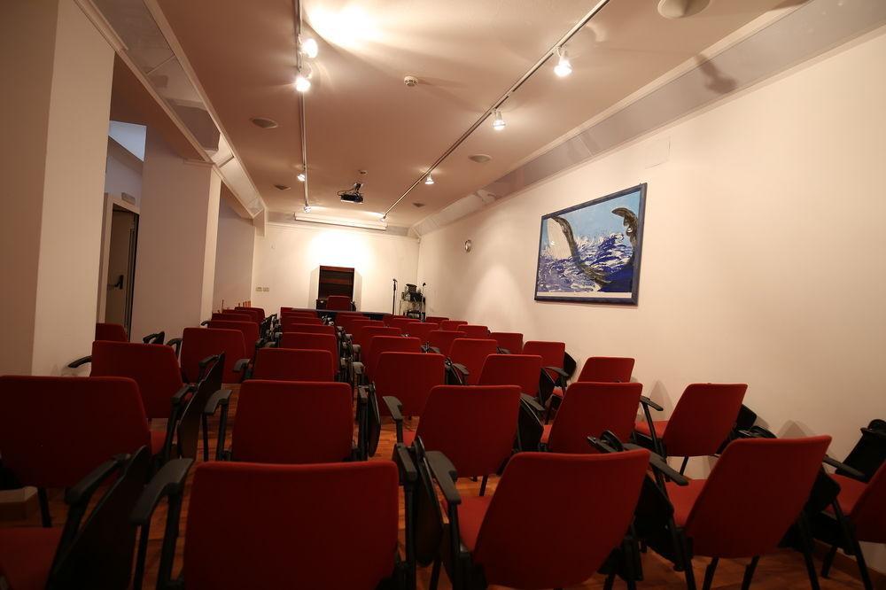 Derby Hotel 3*