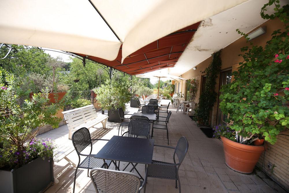 Derby Hotel 3*